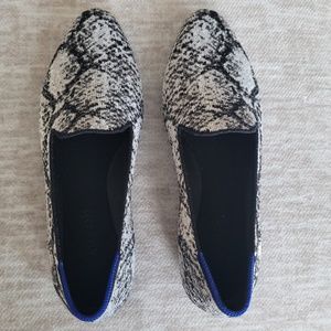 NWOT Rothy's The Almond Loafer ***Python***